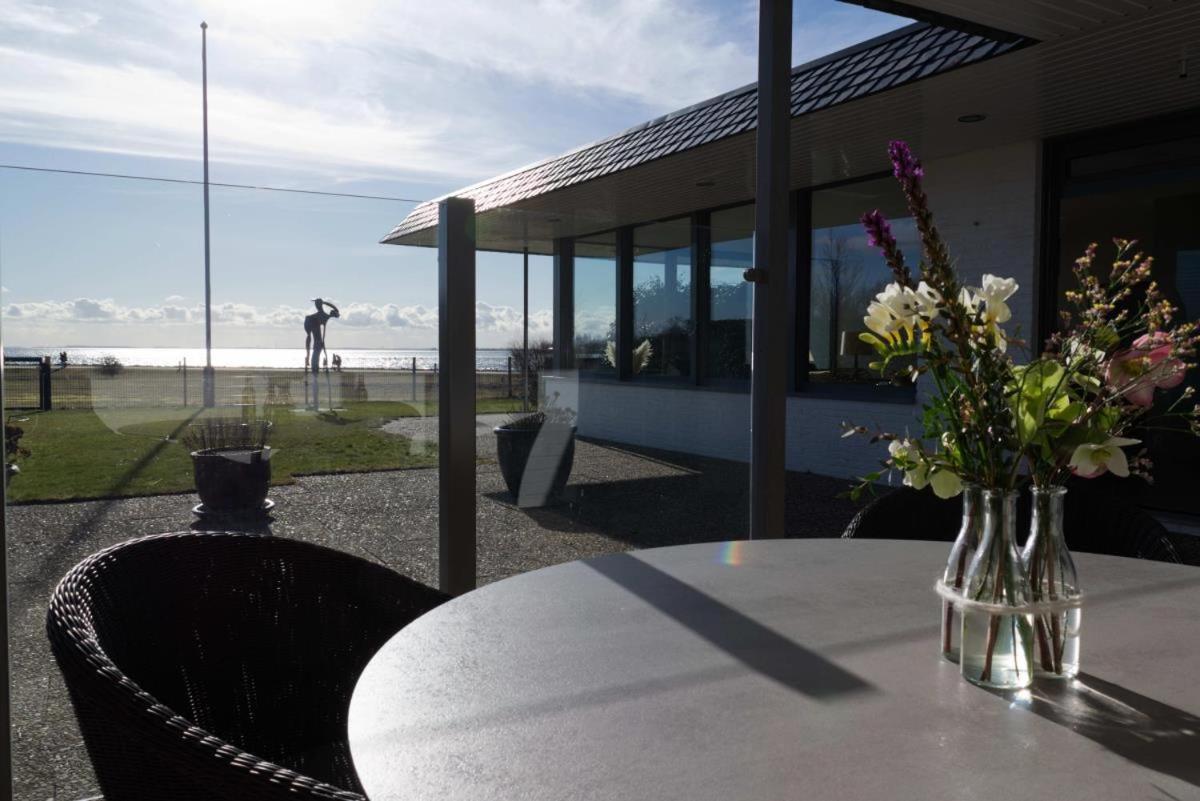 Inselblume 82 - Bungalow Am Suedstrand Mit Meerblick Burgtiefe auf Fehmarn Екстериор снимка